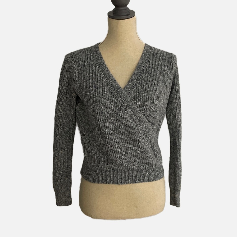 Abercrombie & Fitch Faux Wrap Sweater Womens XS Gray Ribbed V-Neck‎